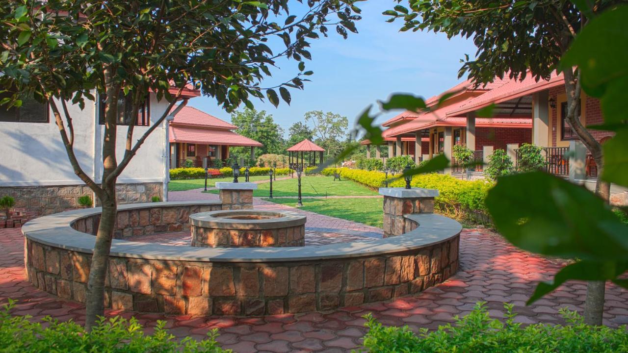 Wildcat Resort Tadoba Sirkada Bagian luar foto